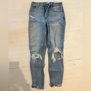Abercrombie ripped skinny jeans
